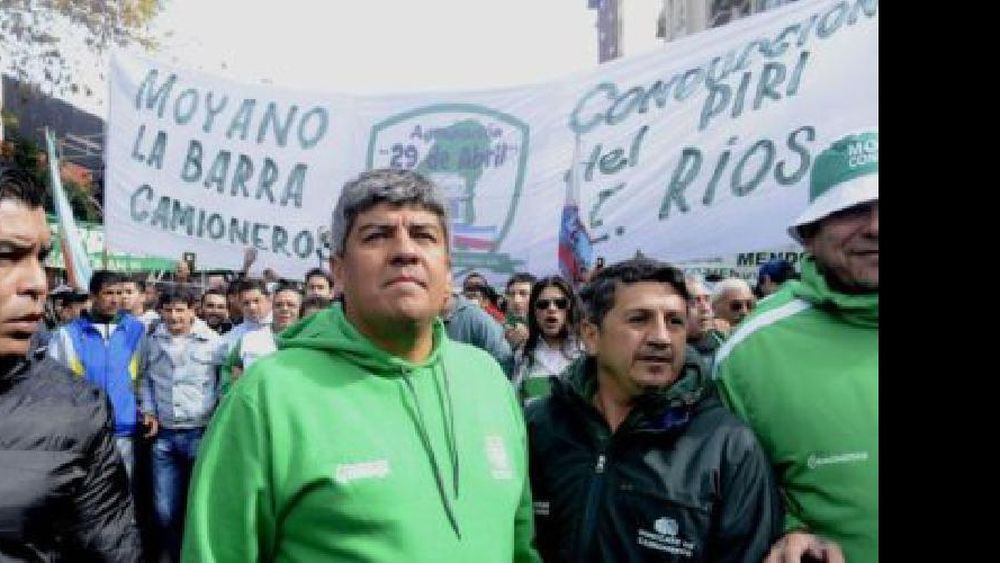 Coca Cola: sigue el conflicto con el gremio Camioneros
