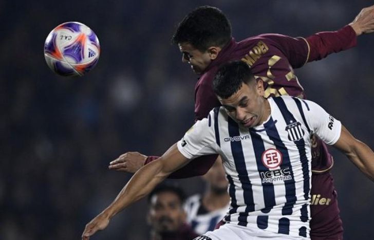 Lanús y Talleres de Córdoba juegan en La Fortaleza.