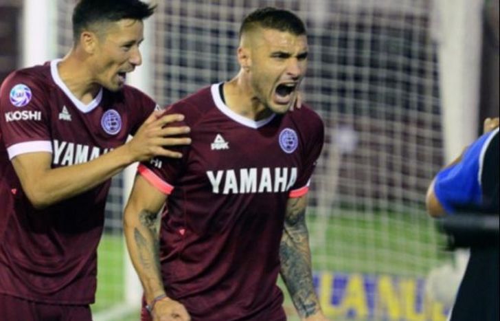 Sebastián Ribas rescindió contrato con Lanús.