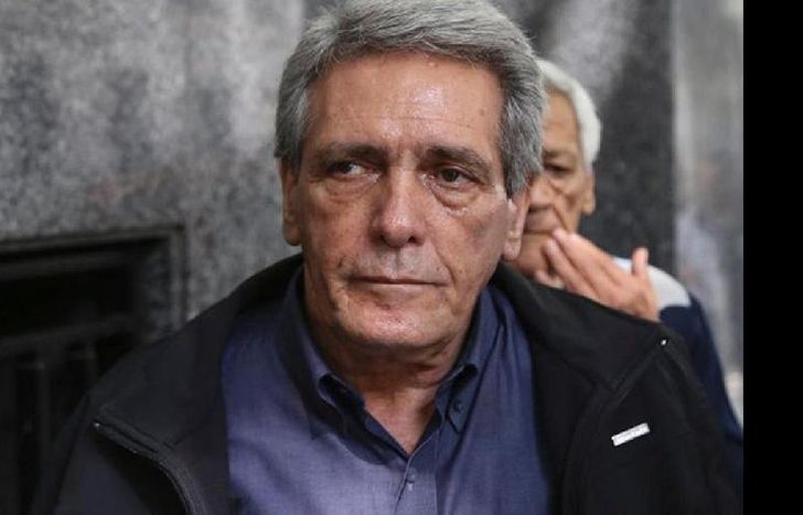 Acuña pidió que se prohíban los despidos hasta marzo, un aumento del mínimo de jubilados y paritarias libres.