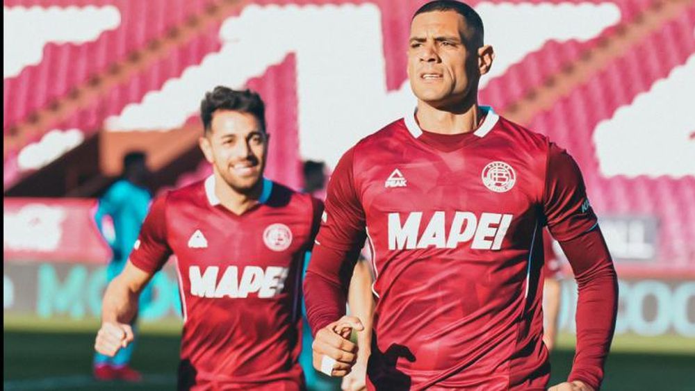 Un clásico Granate: Pepe, Laucha y los gritos de gol.