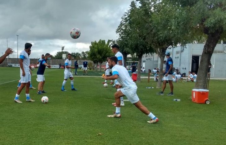 Temperley incorporó 12 refuerzos para este mercado de pases.