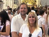 Sebastián Cobelli y Fernanda Vives en el Vaticano. Sebastián Cobelli y Fernanda Vives en el Vaticano.