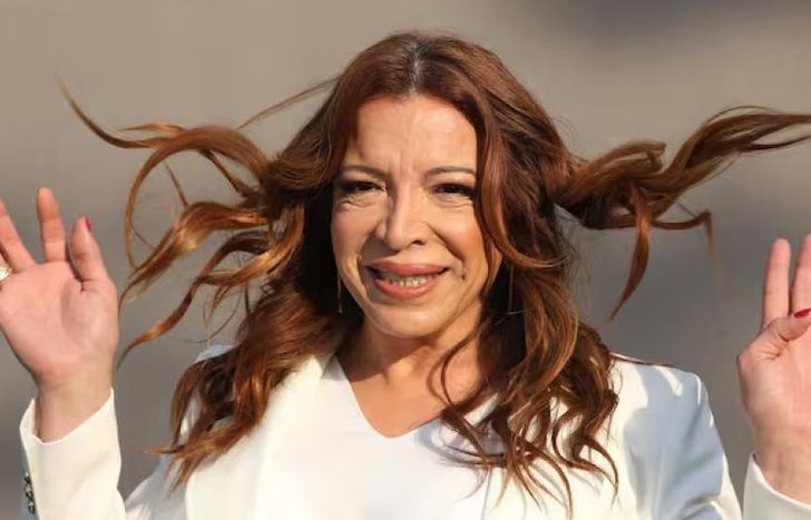 Lizy junto a Mónica.