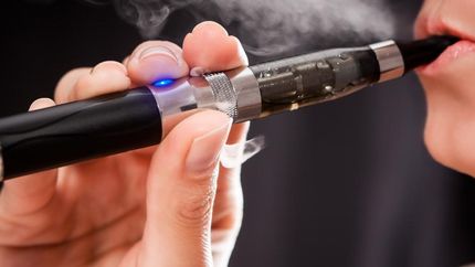 Producen aerosoles con nicotina y otras sustancias químicas.