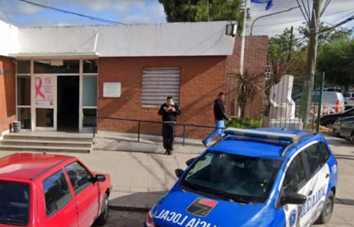 Los médicos del Hospital Alende confirmaron la muerte de la víctima.