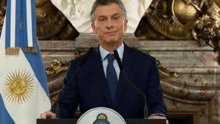 la medida más esperada fue que no habrá aumentos en las tarifas de luz, gas y transporte.