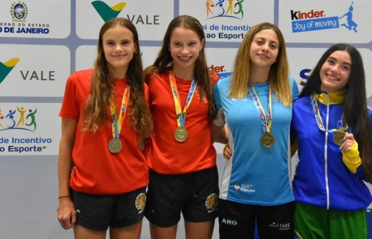 Sabina Montiel terminó tercera en la Gimnasiada Mundial Escolar.