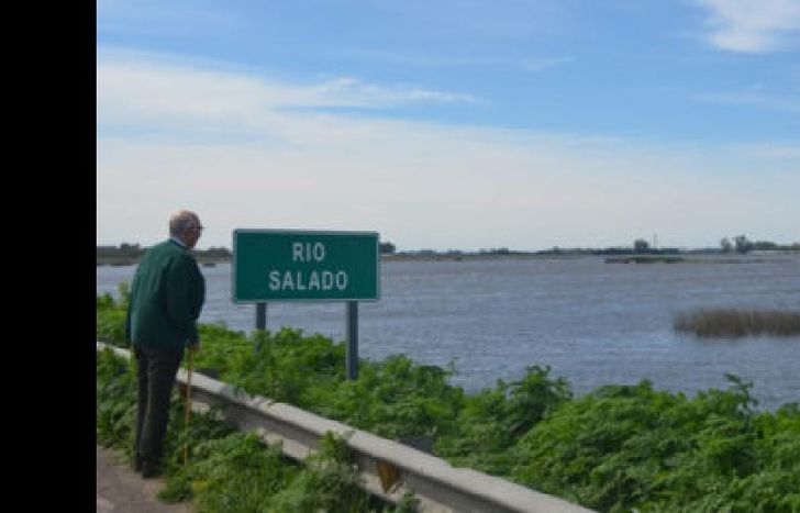 Investigan las causas de la muerte de ambos hombres.