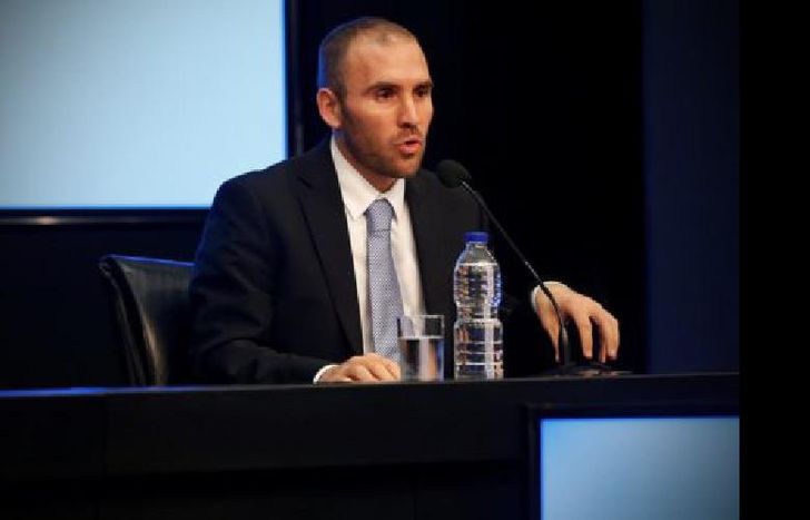 el ministro guzmán, uno de los ideólogos del plan.