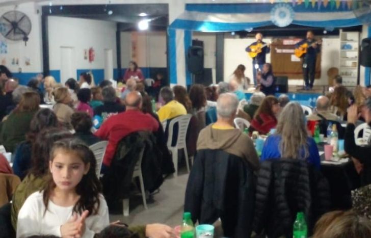 Una peña para participar junto a la familia.