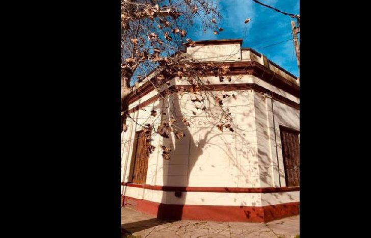 Esquina del almacén El Favorito, en Turdera.