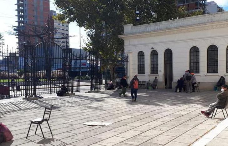 Continúa la labor solidaria en la Catedral.