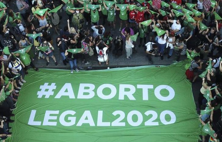 Quedó reglamentada la ley del aborto.