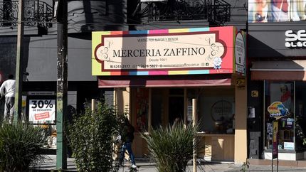 El local se encuentra ubicado en Yrigoyen 8910 desde 1968.