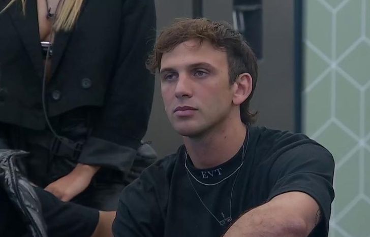 Bautista definió la placa.