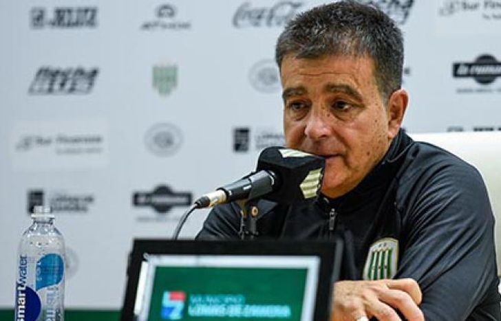 Claudio Vivas envió un mensaje a los hinchas de Banfield.