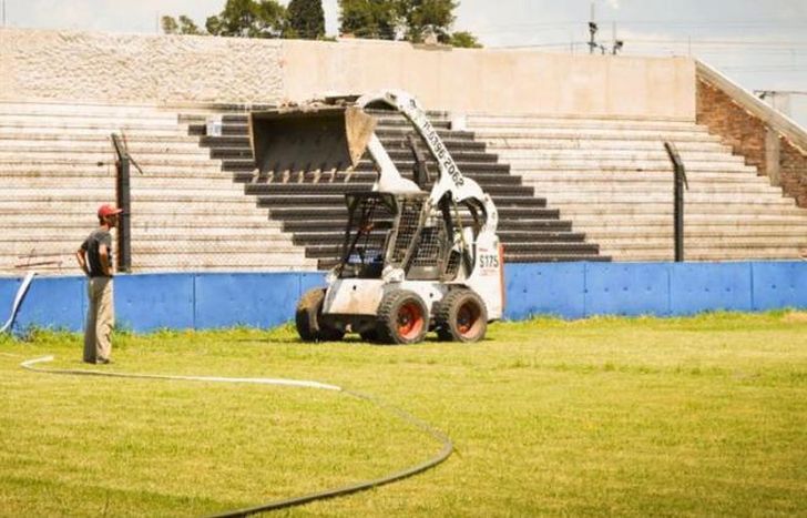 En obras, los dos clubes apuntalan su infraestructura.