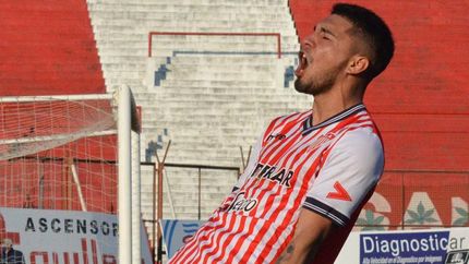 Cañete anotó el 2-0 para cerrar un duro partido. Cañete anotó el 2-0 para cerrar un duro partido.