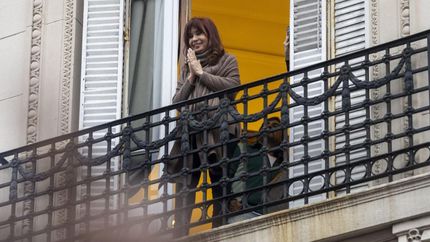 cristina: no pudieron renovar la deuda, la macro esta como el tuje