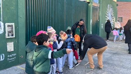 alumnos de banfield recorrieron su barrio y conocieron lugares emblematicos alumnos de banfield recorrieron su barrio y conocieron lugares emblematicos