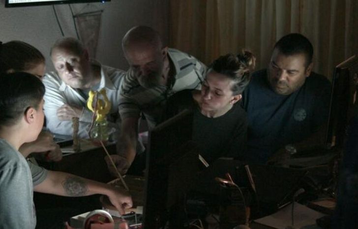 Una escena de Algo Viejo, Algo Nuevo, Algo Prestado.