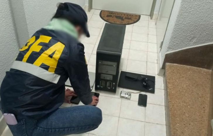 Los allanamientos fueron realizados por la Policía Federal.