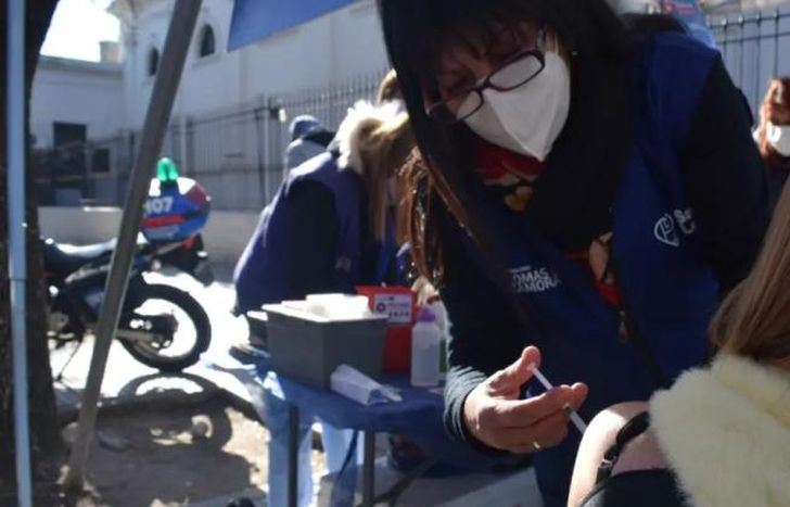 Hay postas de atención que funcionan en distintos barrios.
