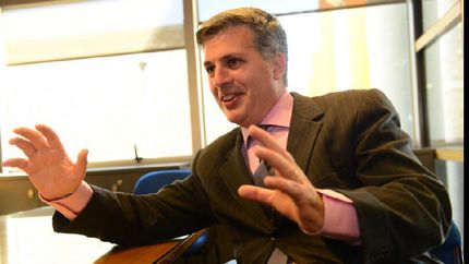 charla sobre economia mundial