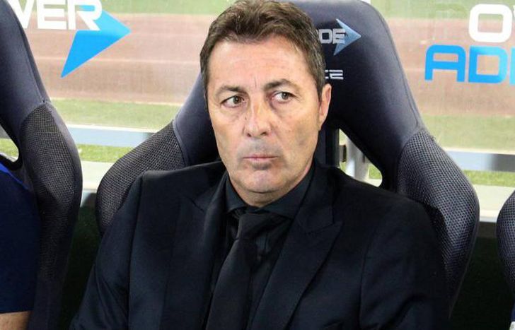 Frank Kudelka deberá pensar variantes ante San Lorenzo.