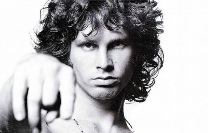 Jim Morrison murió a los 27 años.