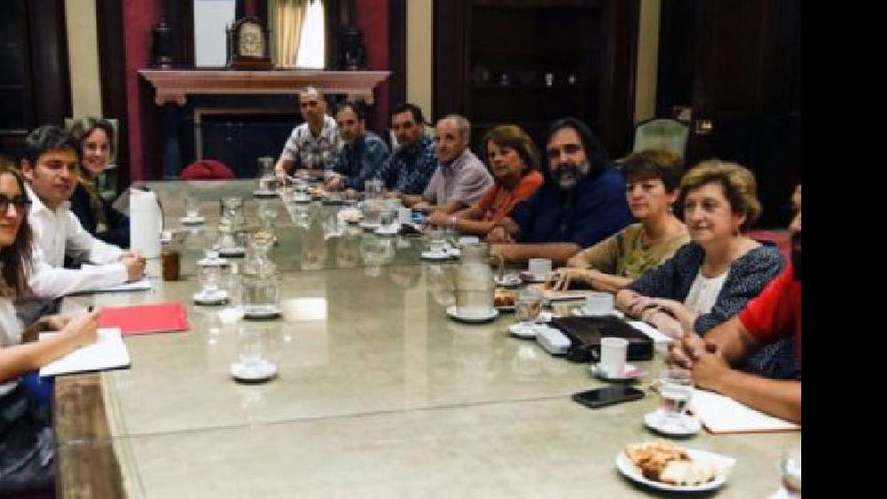 Los dirigentes le destacaron a Kicillof la necesidad de “recuperar poder adquisitivo”.