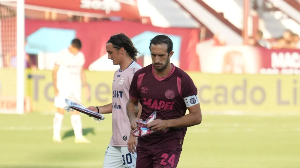 Izquierdoz es uno de los referentes que tiene Lanús. Izquierdoz es uno de los referentes que tiene Lanús.