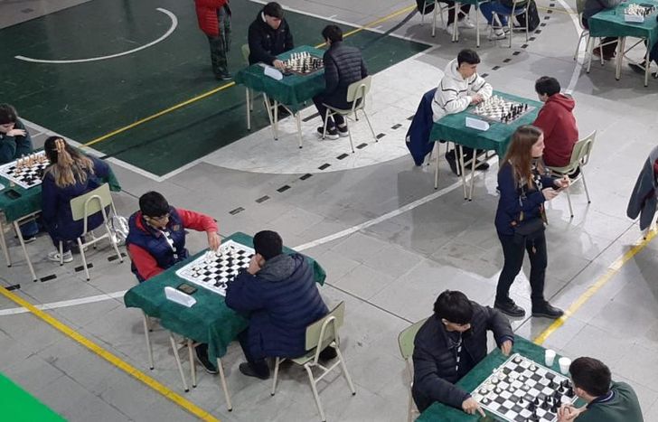El torneo está pensado para que participen alumnos de nivel secundario de colegios de Lomas.