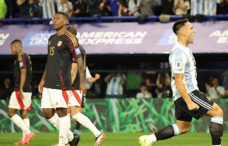 Lautaro Martínez anotó el único gol en la Bombonera.