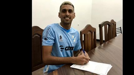 El futbolista surgió de las Divisiones Inferiores de Estudiantes de La Plata. El futbolista surgió de las Divisiones Inferiores de Estudiantes de La Plata.