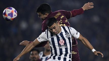 Aguilar le gana en el salto a Ortegoza.