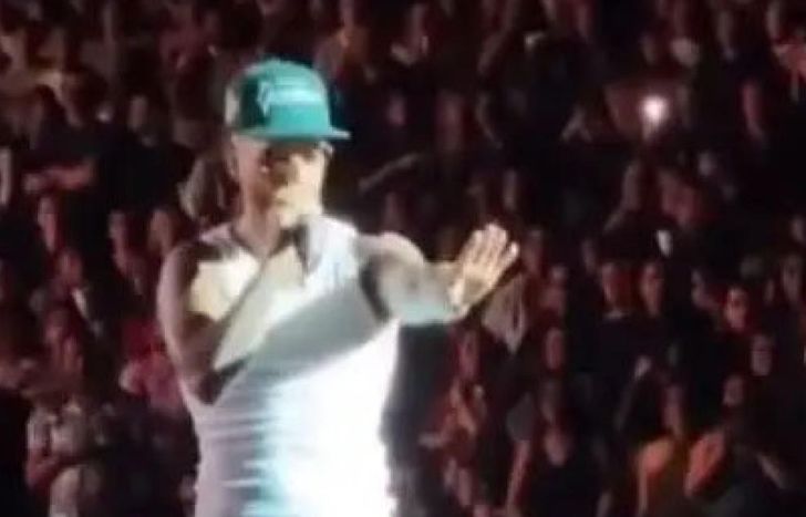 Maluma fue firme con una fan.