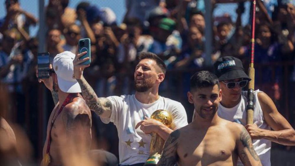 Así vivió un ex Bailando la caravana de la Selección Argentina