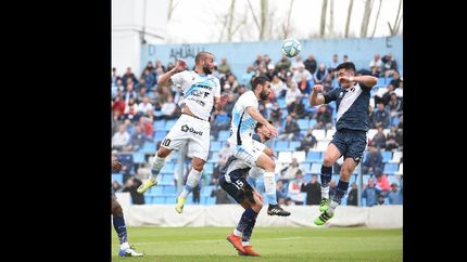 El Gasolero precisa un triunfo para no quedar lejos en la tabla. El Gasolero precisa un triunfo para no quedar lejos en la tabla.