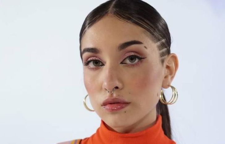 Extraña confesión.