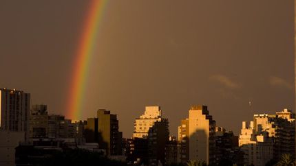 El fenómeno suele verse en el atardecer.