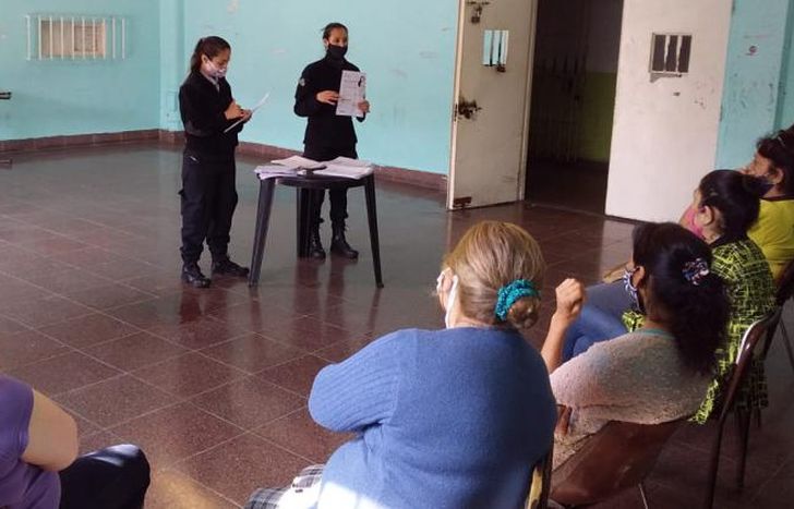 La acción se pudo observar por YouTube y en las redes.